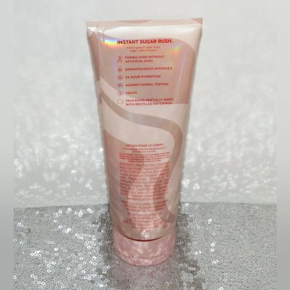 PINK Victoria's Secret Glazed Warm & Cozy Body Lotion - Picture 2 of 3